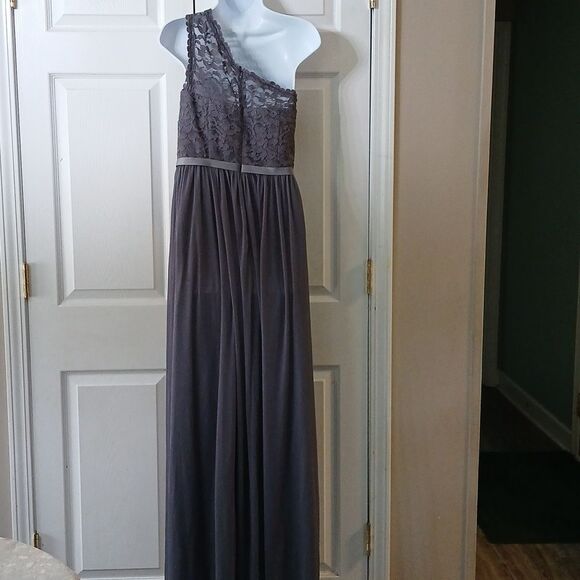 David's Bridal Gray lace upper pleated skirting one shoulder dress  Sz 4 - Picture 5 of 6